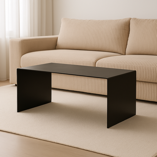 Strukt – Minimal Table