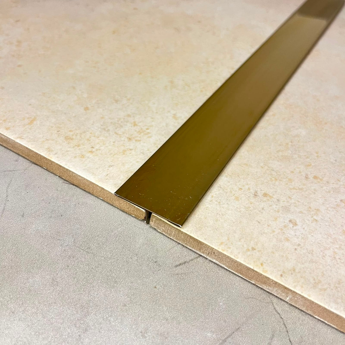 T shape trim